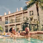 Hotel Beneste Flamenca