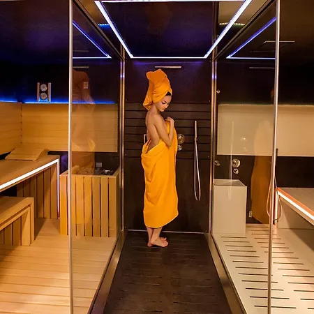 Flamenca فندق نيرخا