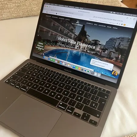 Beneste Flamenca Hotell 3*