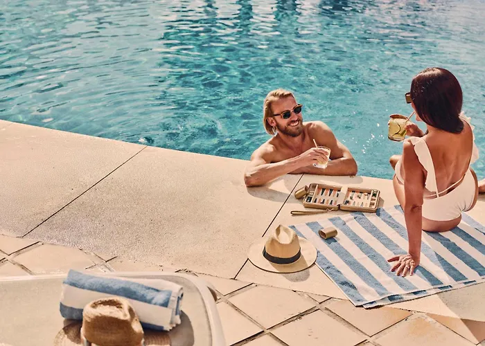 Hotell Beneste Flamenca Nerja