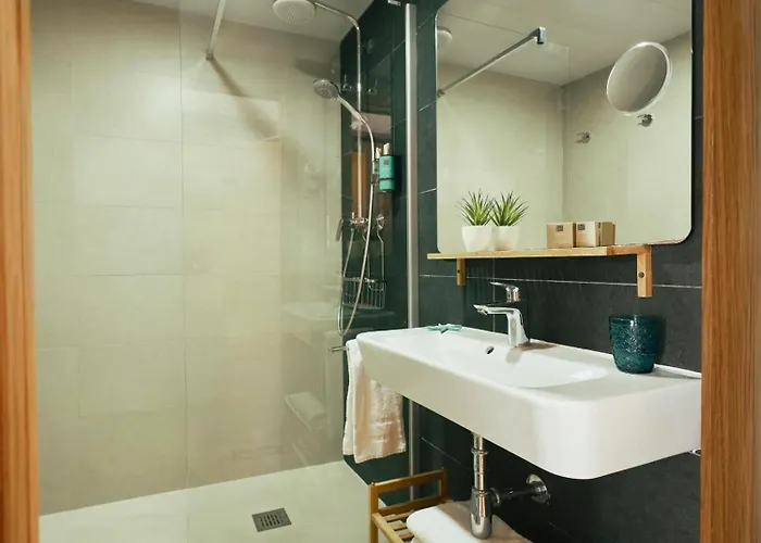 Beneste Flamenca 3* Нерха