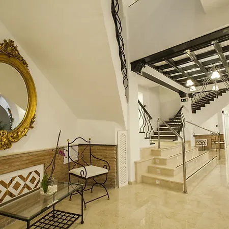 Flamenca Hotell 3*