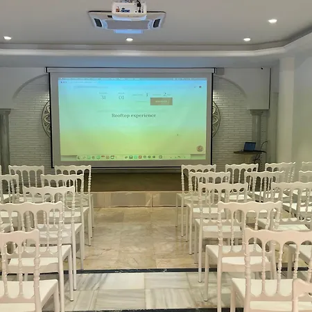 Beneste Flamenca ホテル ネルハ