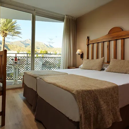 ホテル Beneste Flamenca